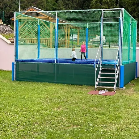 Hldocin, Uhliska, Ostrazica, Zmrazov * Nižná