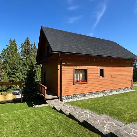 Lodge Hldocin, Uhliska, Ostrazica, Zmrazov Nižná