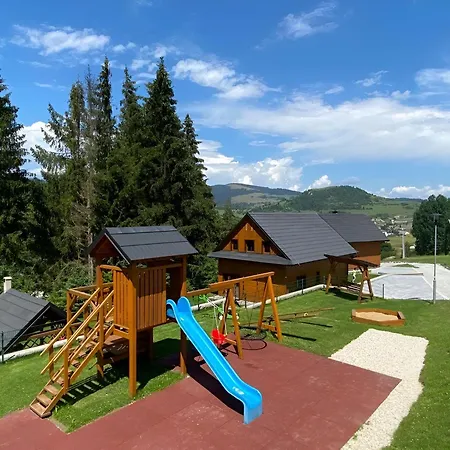 Hldocin, Uhliska, Ostrazica, Zmrazov 山林小屋 *