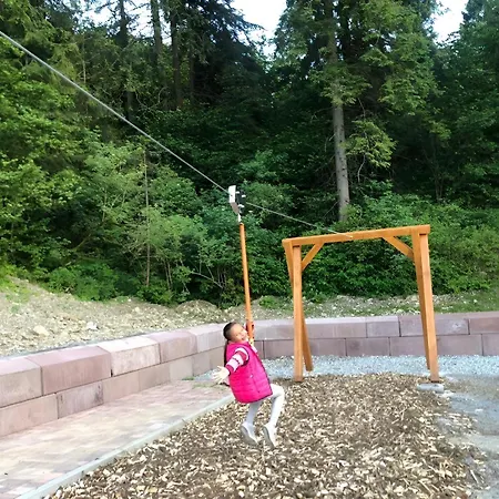 ロッジ Hldocin, Uhliska, Ostrazica, Zmrazov Nižná