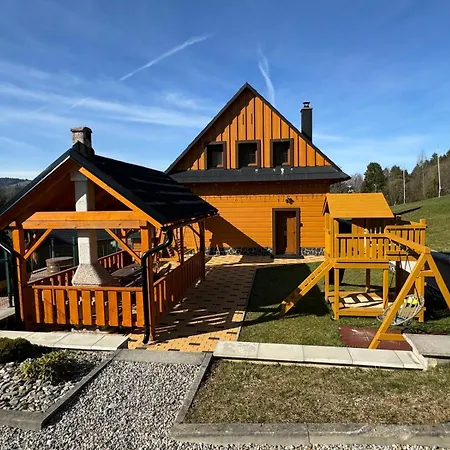 Hldocin, Uhliska, Ostrazica, Zmrazov