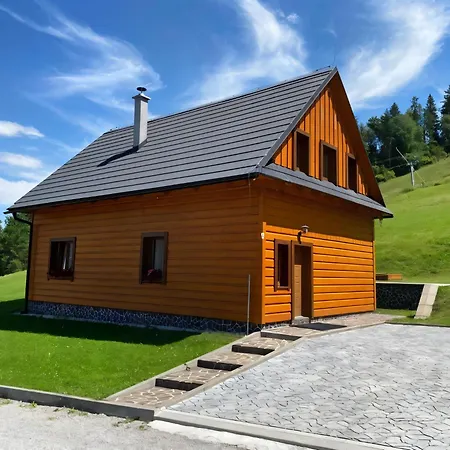 Lodge Hldocin, Uhliska, Ostrazica, Zmrazov