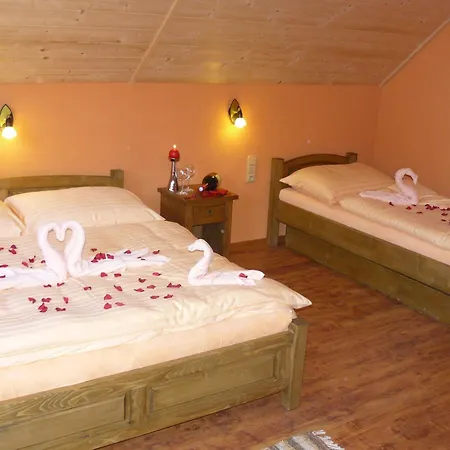 Hldocin, Uhliska, Ostrazica, Zmrazov Nižná