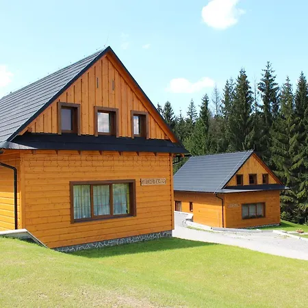 Lodge Hldocin, Uhliska, Ostrazica, Zmrazov *