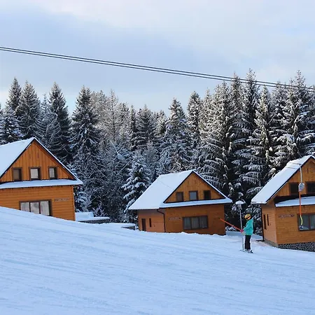 Lodge Hldocin, Uhliska, Ostrazica, Zmrazov Nižná