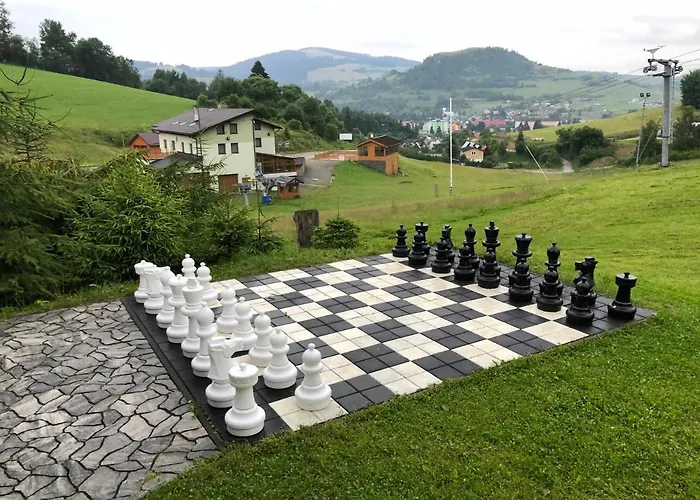 Hldocin, Uhliska, Ostrazica, Zmrazov *