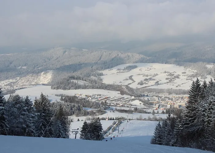 Hldocin, Uhliska, Ostrazica, Zmrazov Нижна